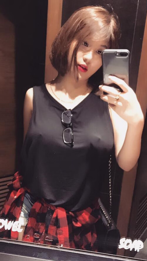 爱游戏-水球比赛突尼斯女将强硬防守，女子水球出线